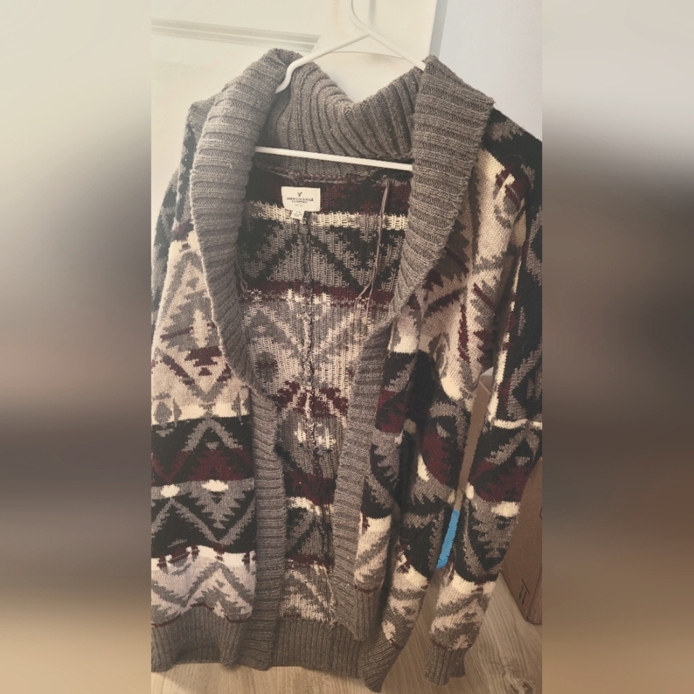 American Eagle Cardigan